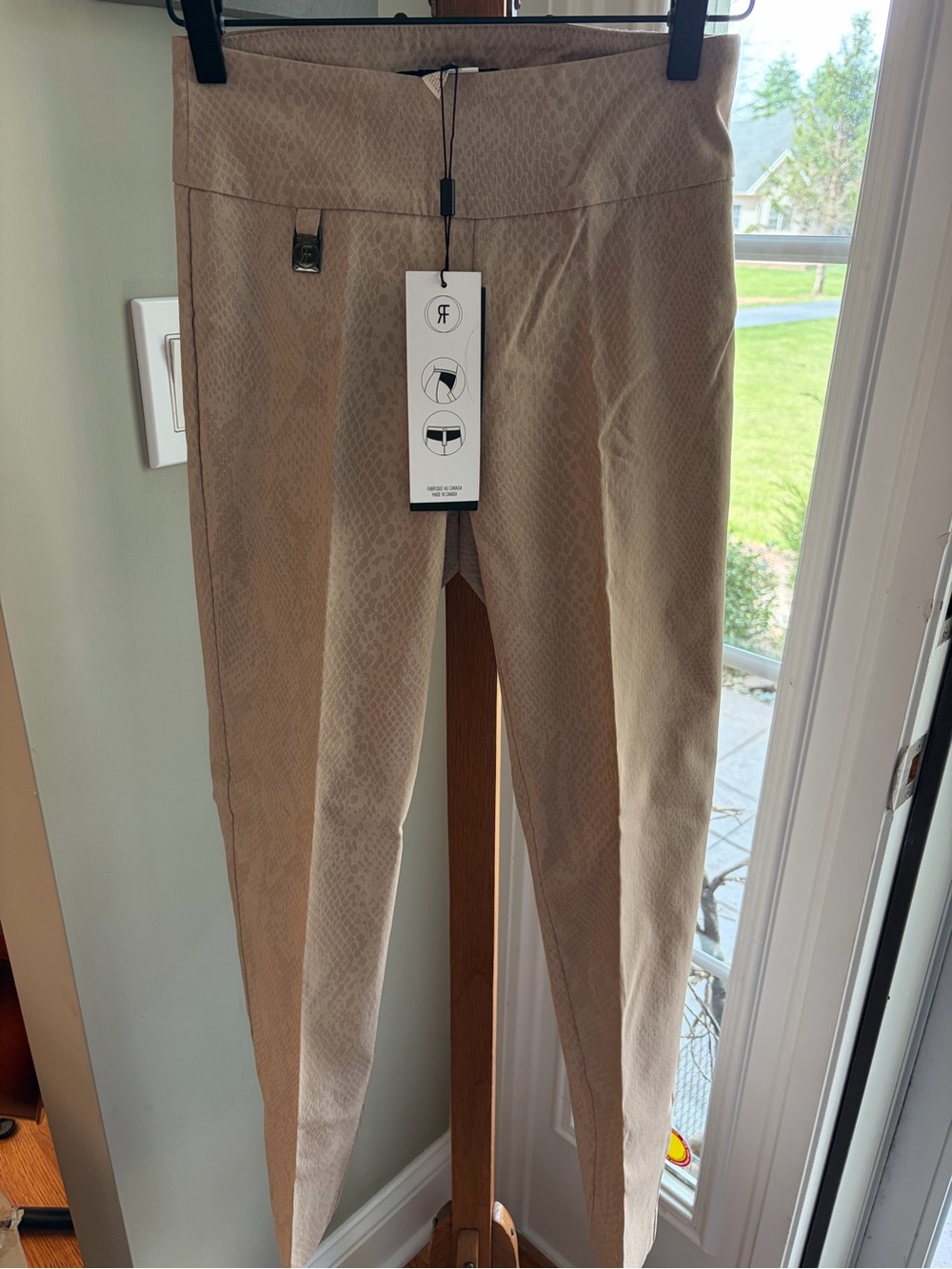 Raffinalla Rayon/Nylon Spandex Ankle Beige Patterned Tummy Control Pants SZ 2